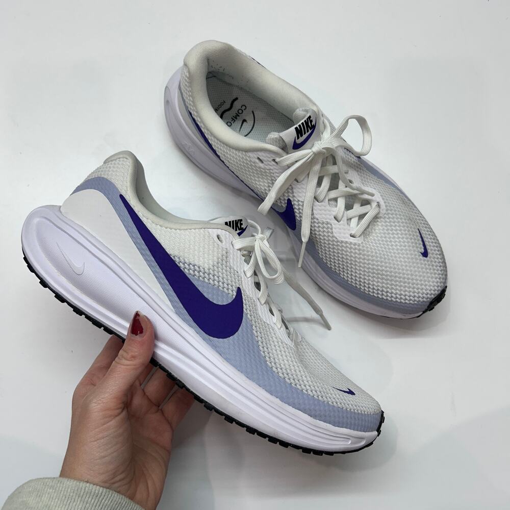 Nike Women's Revolution 8 Running Shoe Sneaker 8.5 Purple White Athletic Sporty